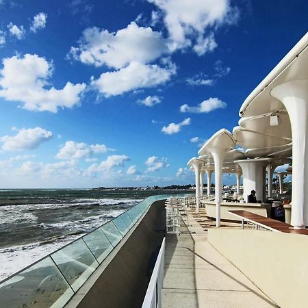 Phaedrus Living: Seaside Modern Flat Limnaria 123 Apartment Paphos Bagian luar foto