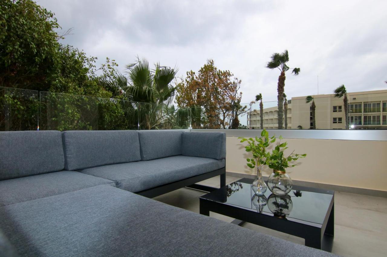 Phaedrus Living: Seaside Modern Flat Limnaria 123 Apartment Paphos Bagian luar foto